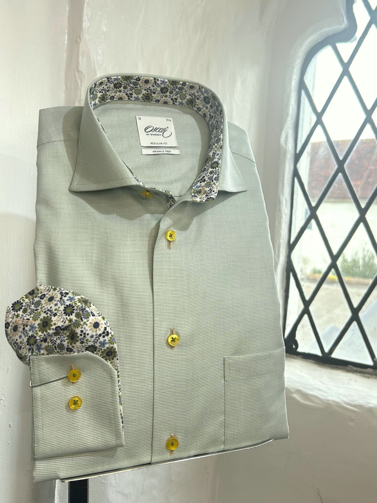 GREEN SHIRT WITH FLORAL INSERT