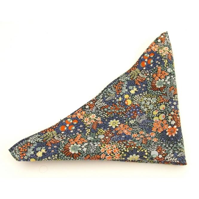 ELDERBERRY HANDKERCHIEF