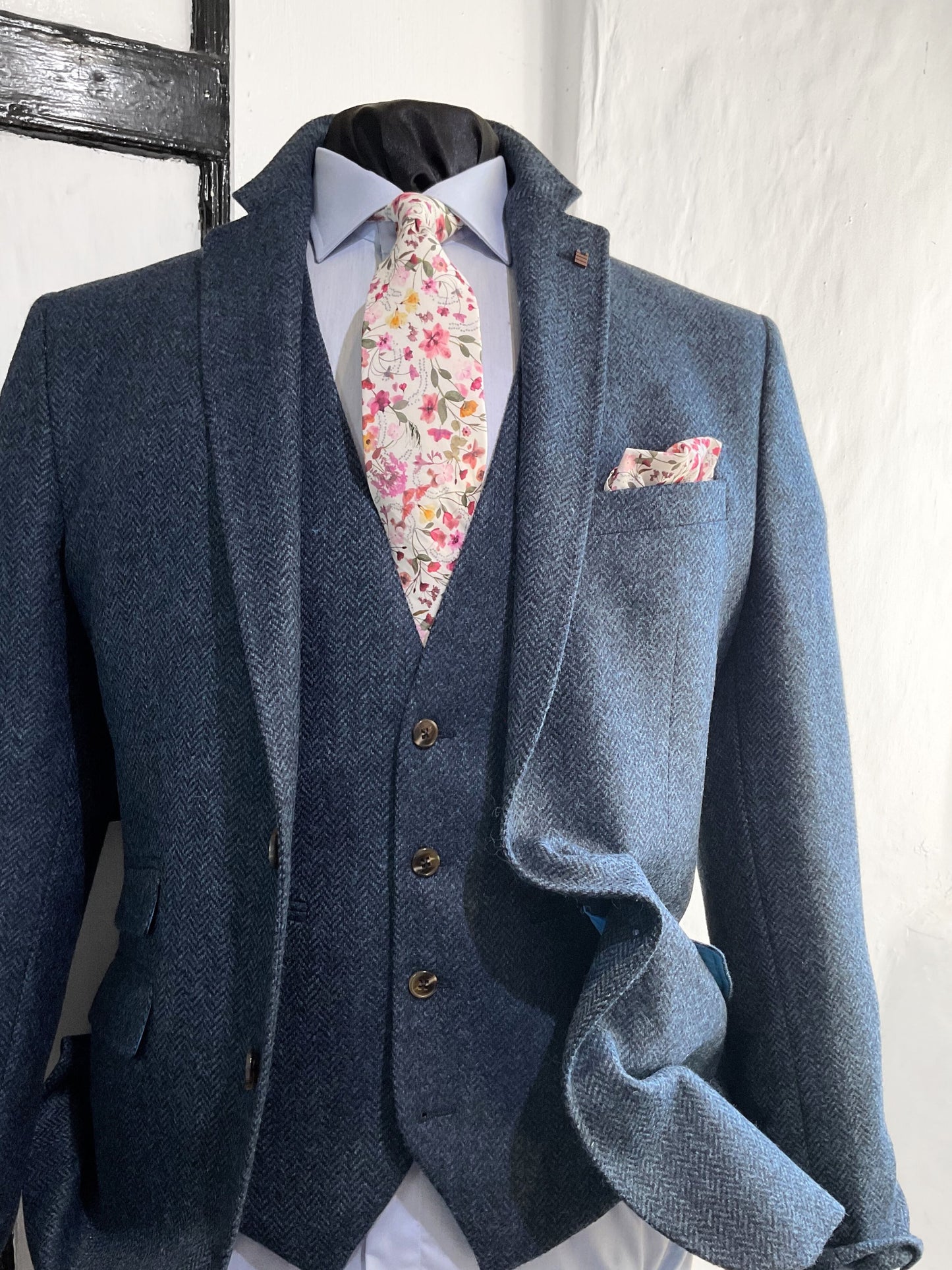 COLT DARK BLUE HERRINGBONE SHETLAND PURE WOOL WAISTCOAT
