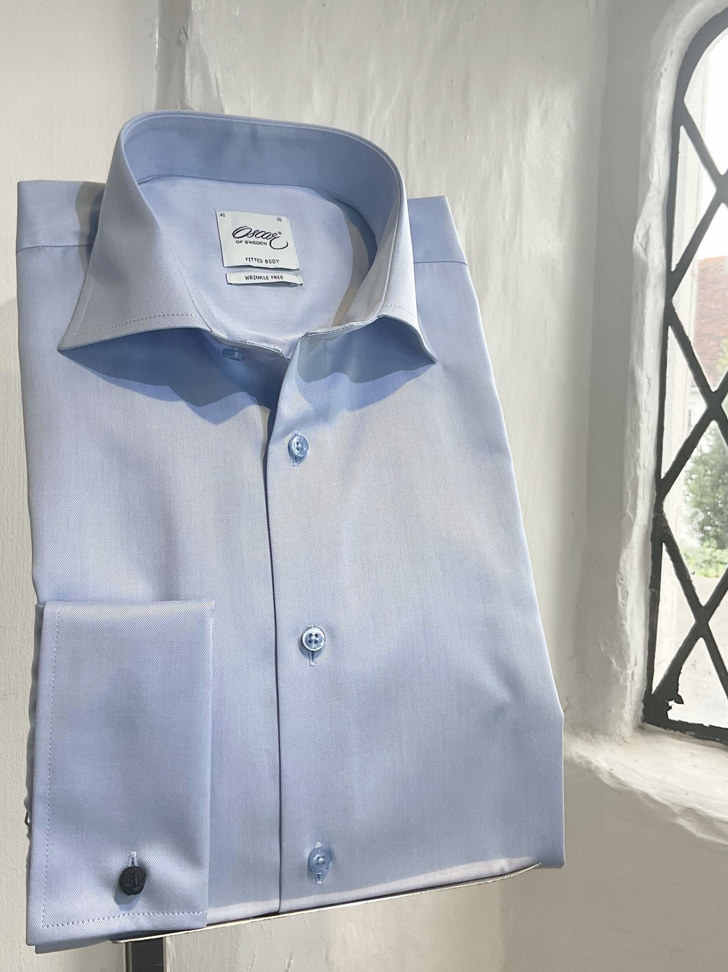 OSCAR DOUBLE CUFF BLUE SHIRT WITH NO INSERTS (RN3)