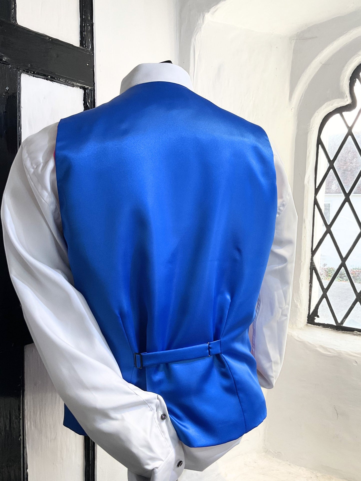 JACQUARD RED PAISLEY WAISTCOAT