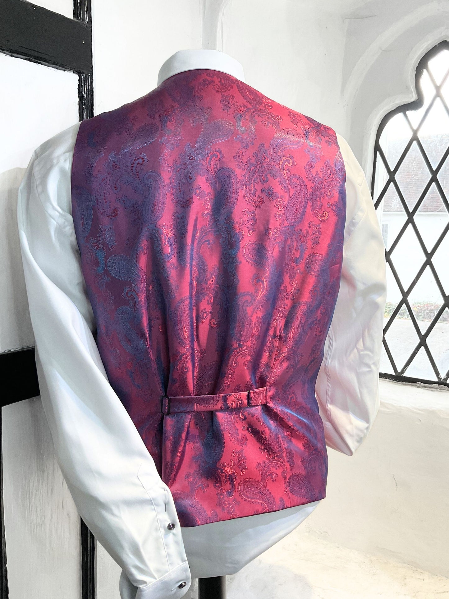 BERRY AND HEATHER MOLESKIN WAISTCOAT WITH PAISLEY PRINT LINING