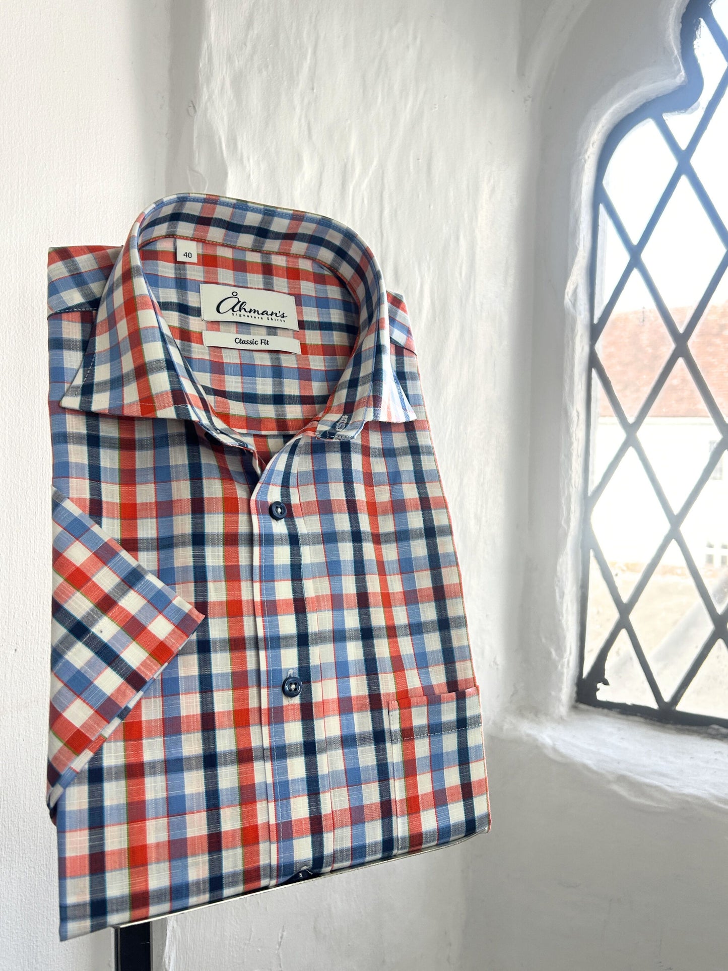 RED AND BLUE CHECK DESIGN SHORT SLEEVED SHIRT