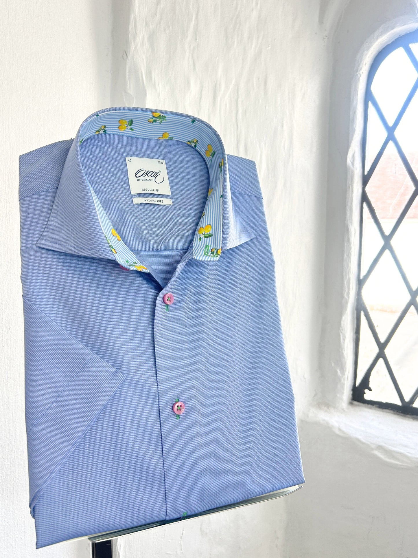 OSCAR MID BLUE SHORT SLEEVE SHIRT WITH LEMON PRINT INSERT