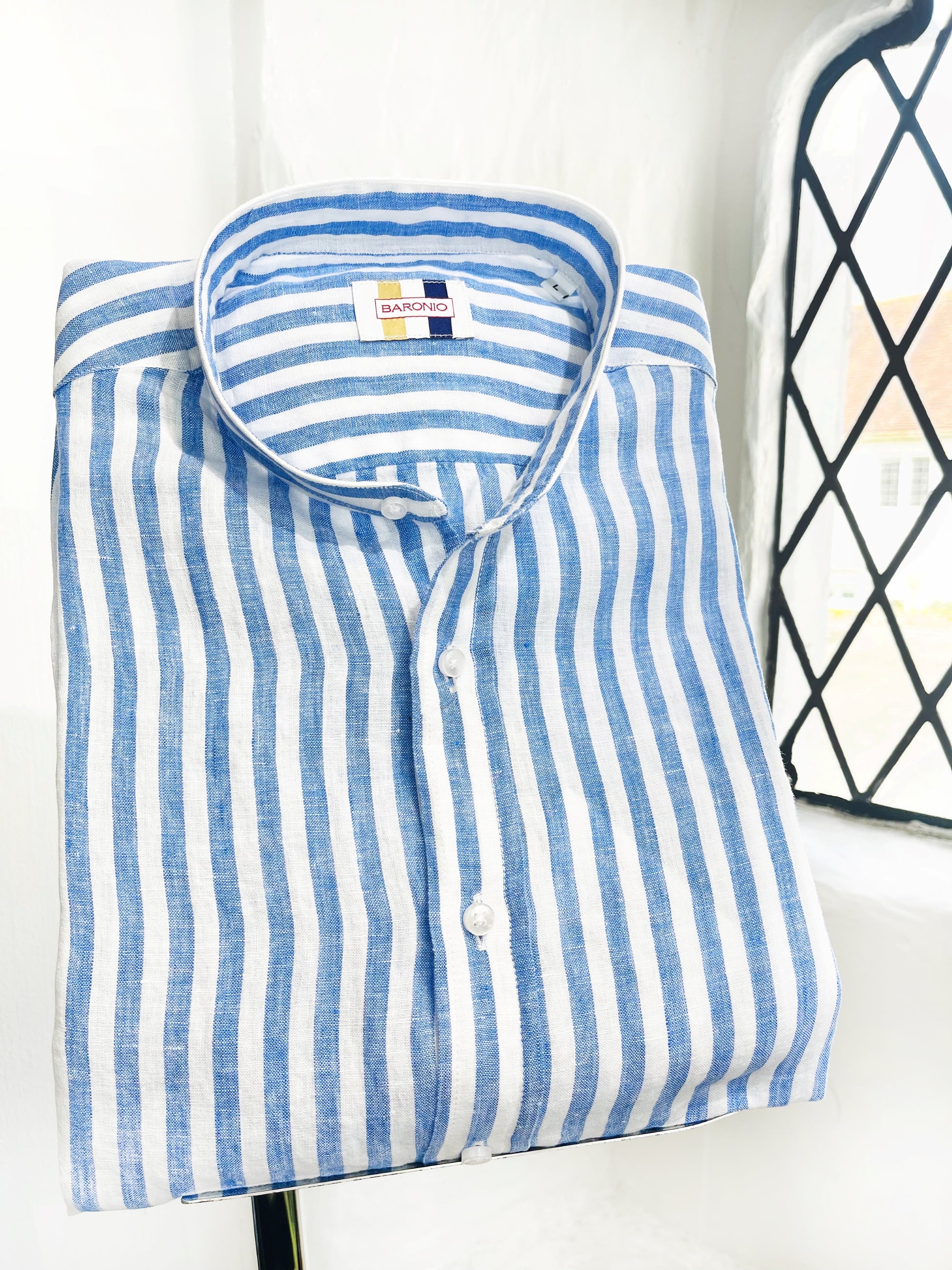 BLUE AND WHITE STRIPE LINEN SHIRT