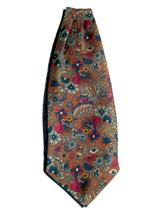 SILK LARGE FLORAL CRAVAT