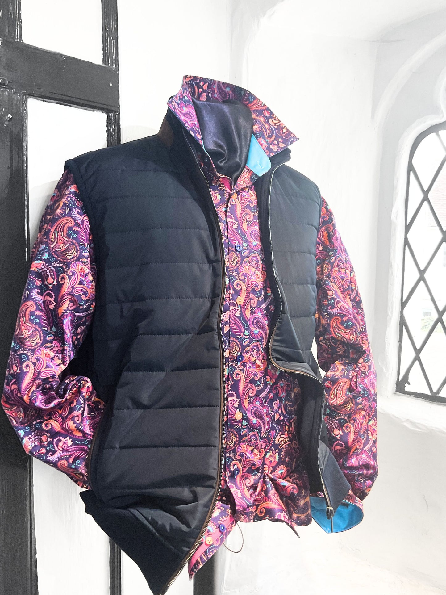 NAVY GILET WITH BROWN TRIM