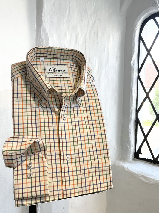 CLASSIC LONG SLEEVE CHECK SHIRT WITH BUTTON DOWN COLLAR
