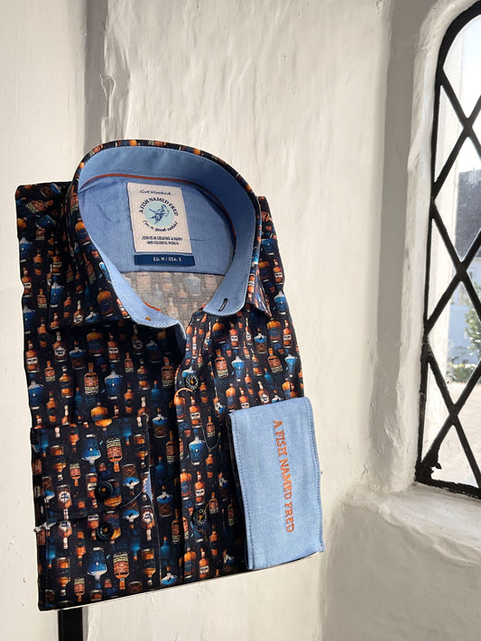 BOTTLE ROW PRINT NAVY LONG SLEEVE SHIRT