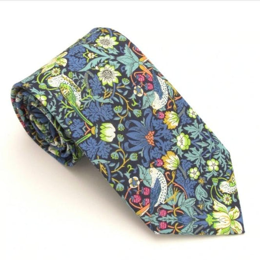 STRAWBERRY THIEF GREEN TIE