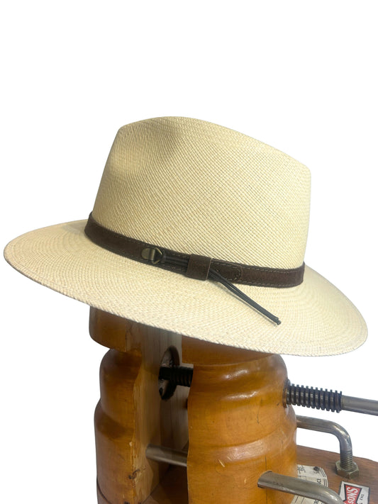 PANAMA TRAVELLER NATURAL HAT WITH LEATHER BAND