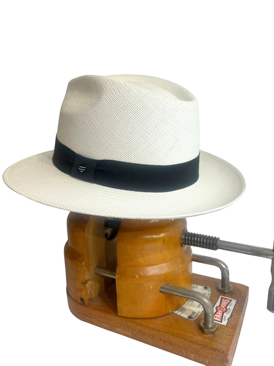 PANAMA WHITE FEDORA WITH BLACK BAND