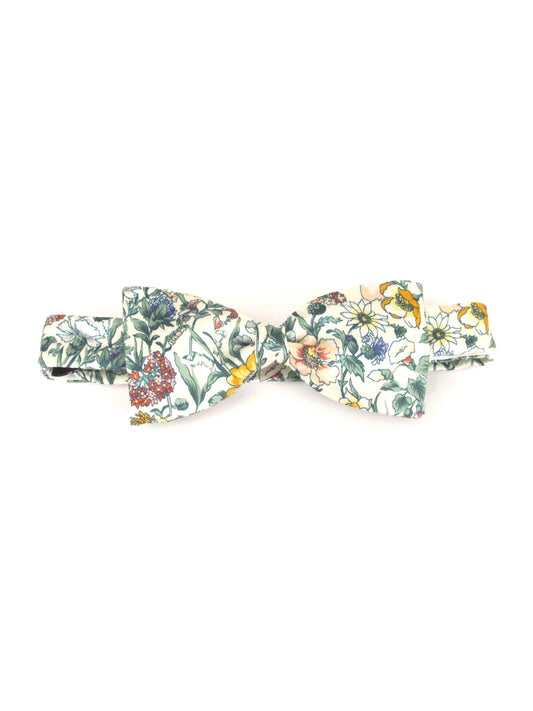 RACHEL CREAM SILK BOW TIE MADE WITH LIBERTY FABRIC