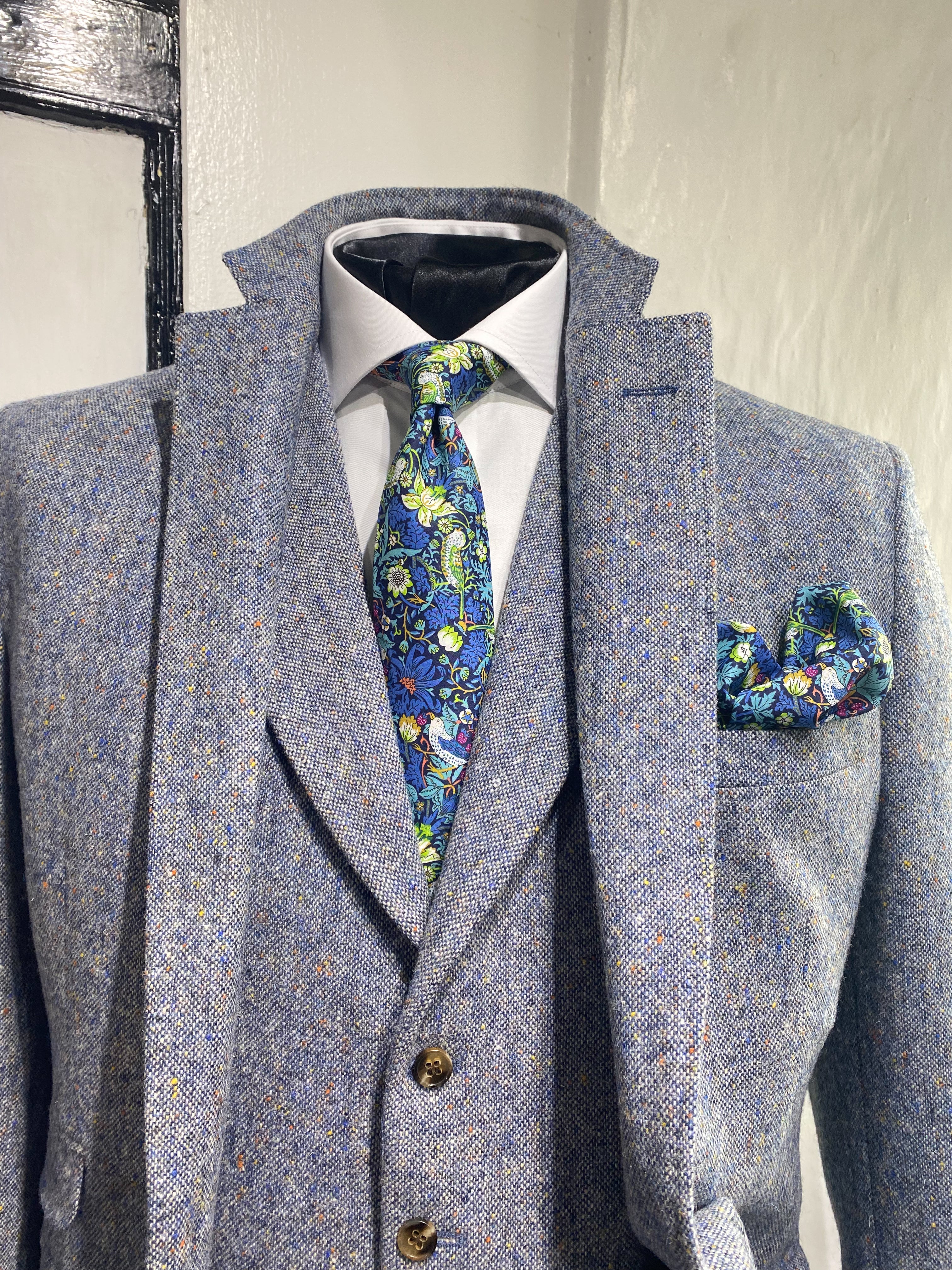 SUITS – Hansfords Menswear