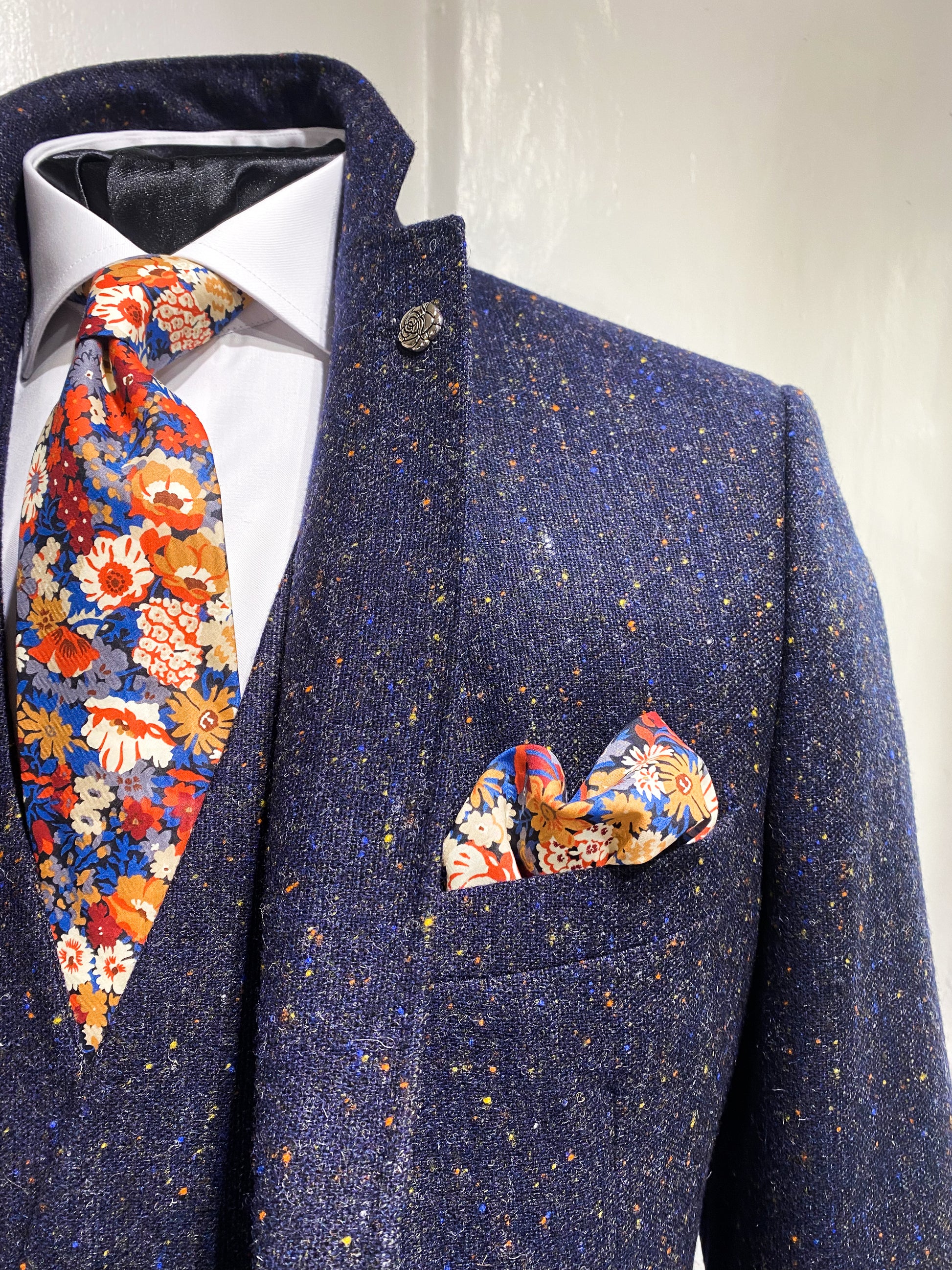 DARK BLUE TWEED JACKET