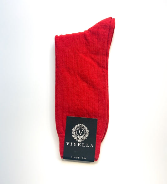 Short Ribbed Red Socks